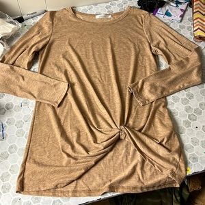 Shibever Small Tan Long Sleeve Front Knot Tunic Top